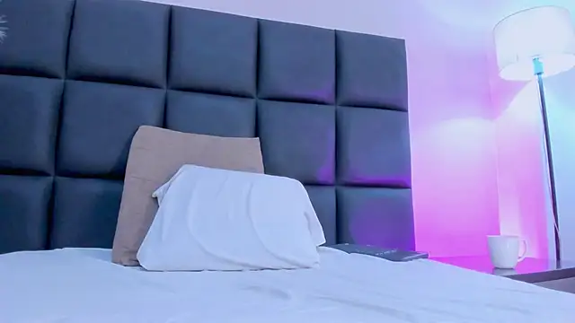 SeleneLujan webcam