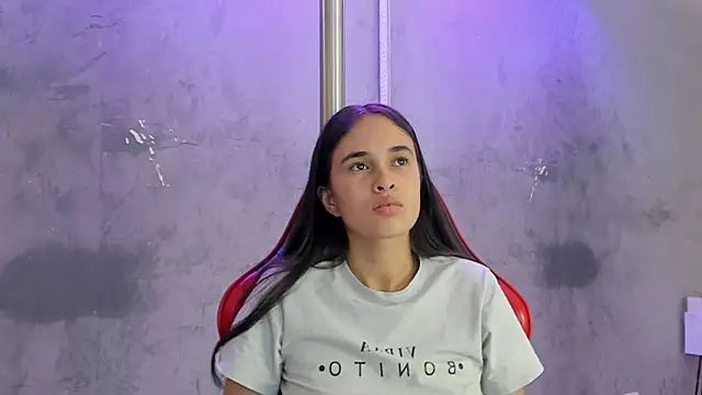 alice__susan webcam