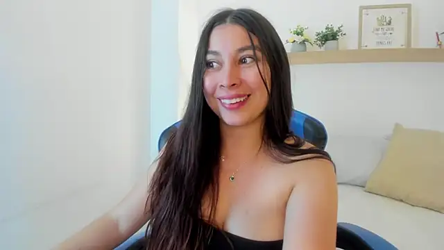 bella_99_ webcam