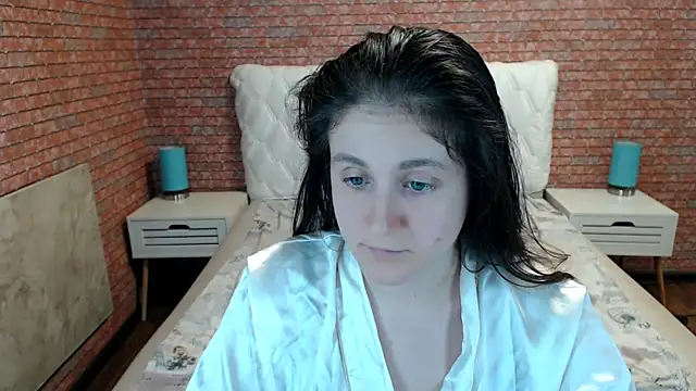 Holliy_Cooper webcam