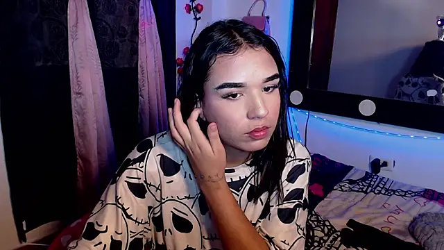 Candyy_doll__ webcam