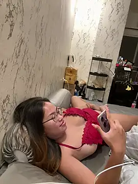 Ponthip webcam