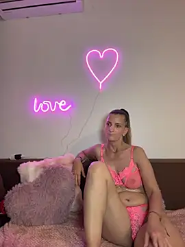 Sabrinedivinee webcam