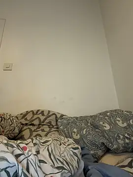 jannis1992 live cam on StripChat