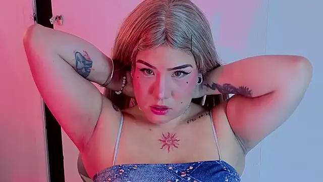 Melissa_Adamsx live cam on StripChat