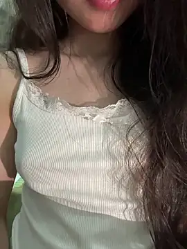 Bella_sexy98 live cam on StripChat