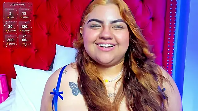 SunnyHoney_ live cam on StripChat