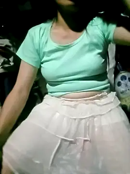 Nana-AsianWet live cam on StripChat