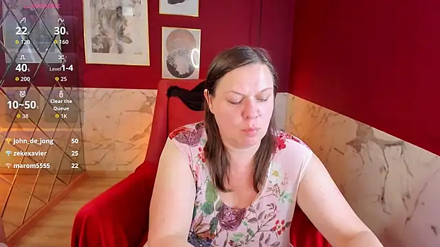 KellyPerfection webcam