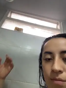 Antonella_Julieta webcam