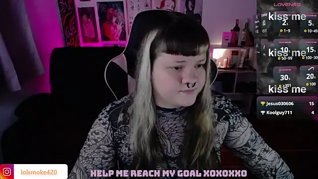 Bdsm_and_fries webcam
