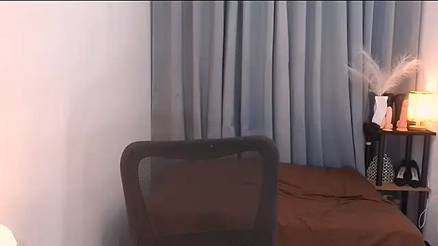 Mimi_Mckinley webcam