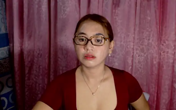 onlymaes_19 webcam