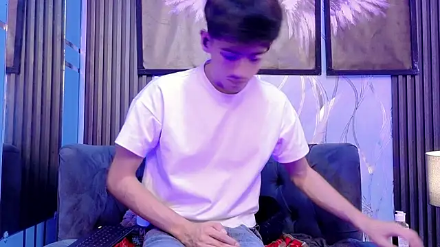 demian_hot99 webcam