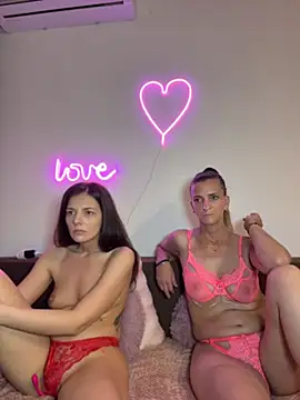 Sabrinedivinee webcam