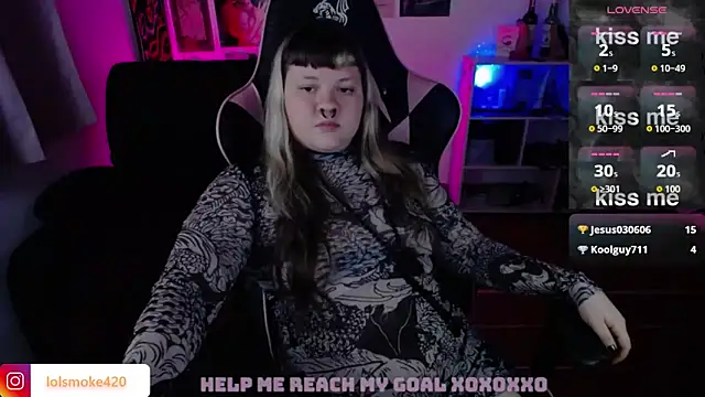 Bdsm_and_fries webcam