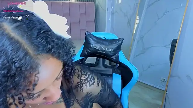 Violeth_b webcam
