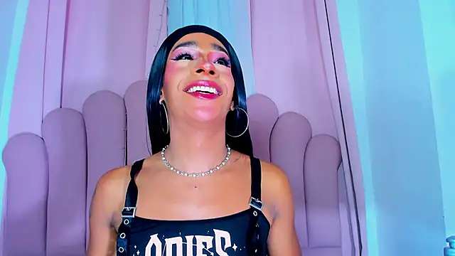 NicoleMadrird webcam
