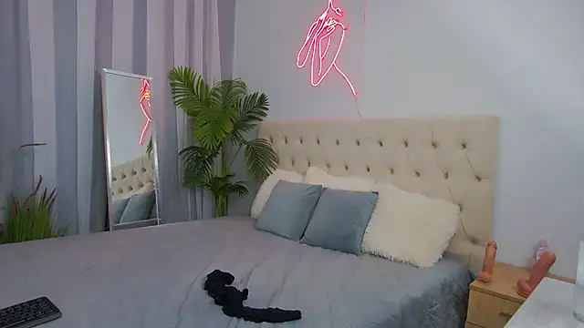 NicoleRosss live cam on StripChat