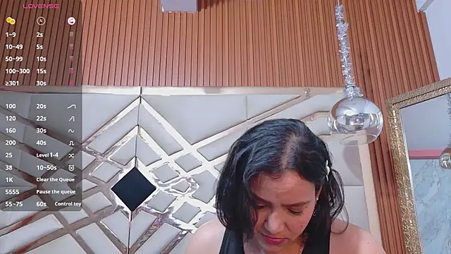 Sluttyandmature webcam