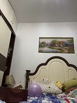 yinyin326 live cam on StripChat