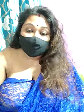hotbhabhi011 live cam on StripChat