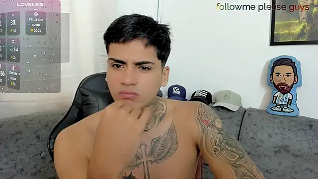sweetlatinoboy webcam