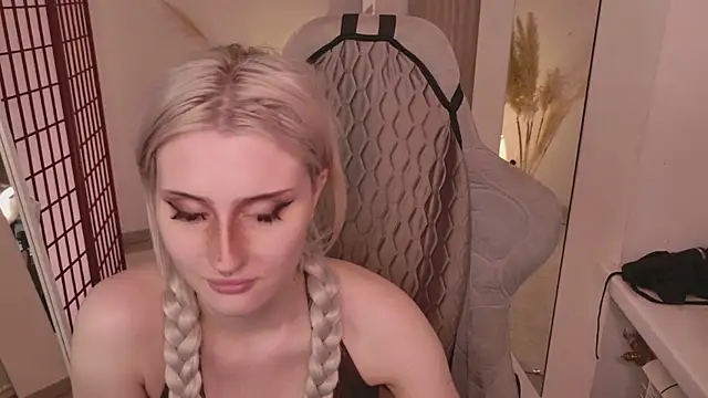 oh__lily live cam on StripChat