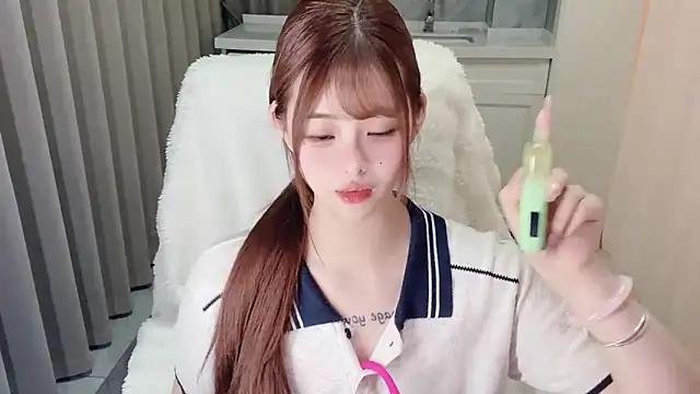 xiaoyugan_cute webcam