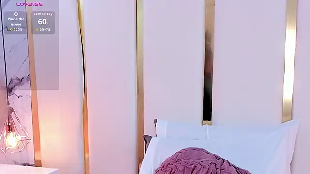 KamilaVegga webcam