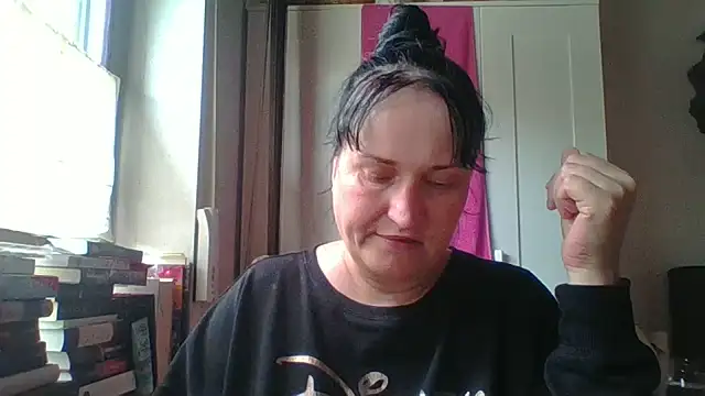 _squirty_cum_lady_ live cam on StripChat