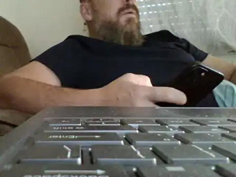FROL83 live cam on StripChat