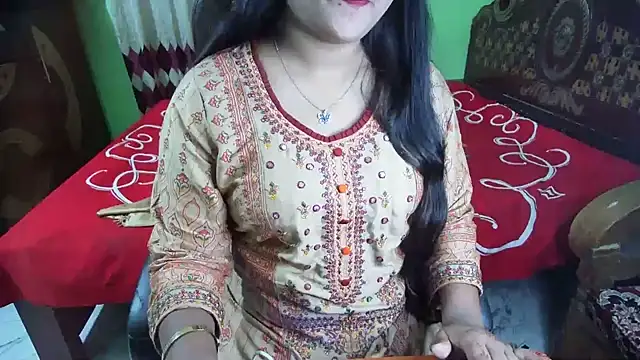 BengaliQueenStar webcam