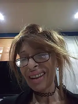FrozenWaffle live cam on StripChat