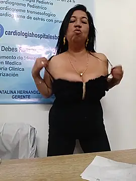 Catalina--14 live cam on StripChat