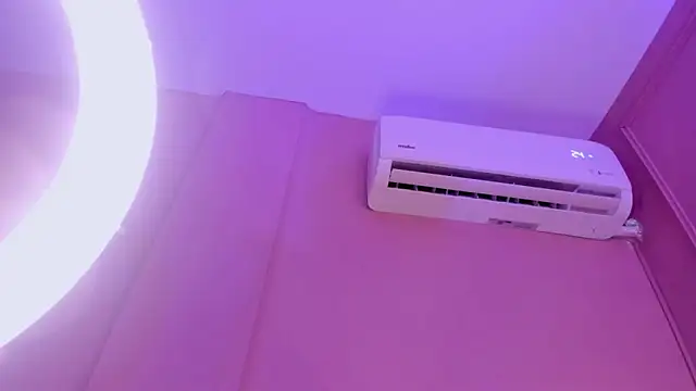 lia_ass_ webcam