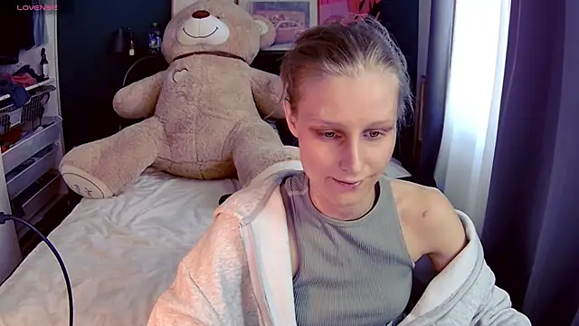 KatiKate webcam
