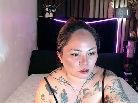 EstellaStarXxx webcam