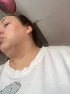Tata0807 live cam on StripChat