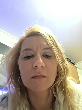 KaylinJan webcam