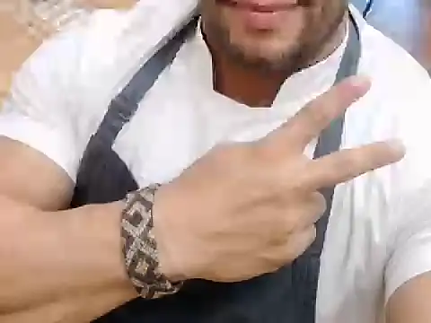 musclehetero webcam