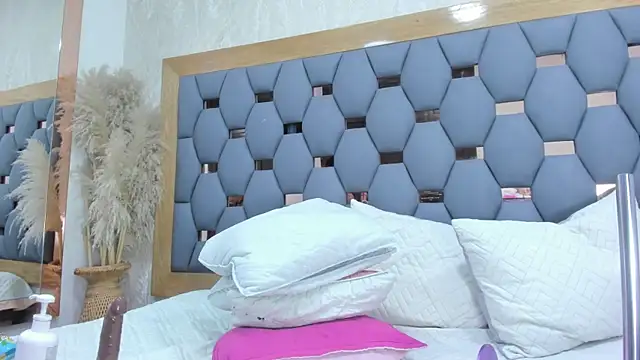 Linda_sm webcam