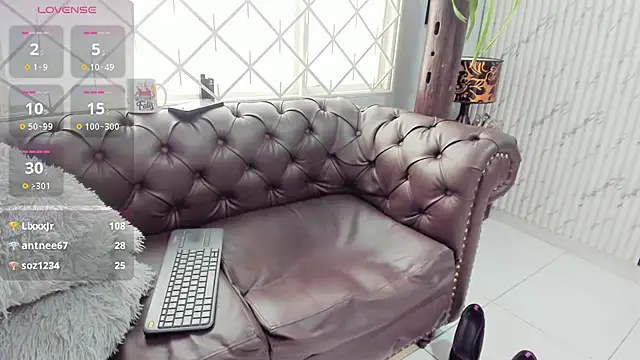 OliviaWilliamm webcam