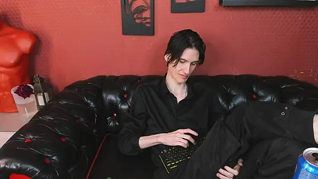 John__Strong webcam