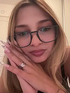 paulinee2006 webcam