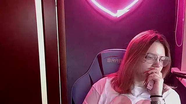 EnsuingPetal webcam