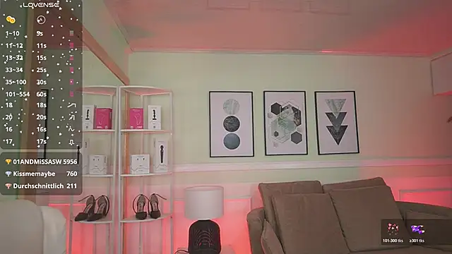 MaddyWattson webcam