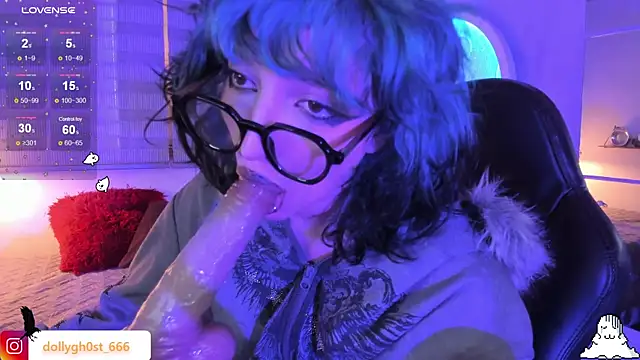Ghosty_Doll