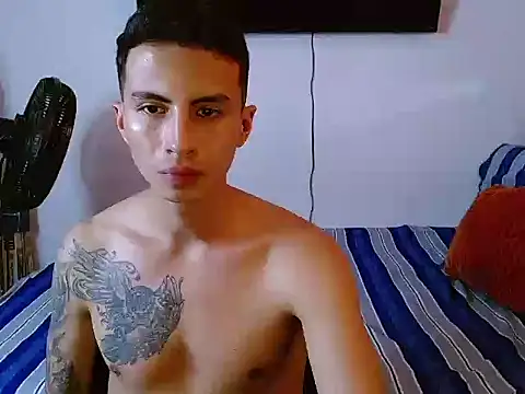 gabriel_spy12 live cam on StripChat