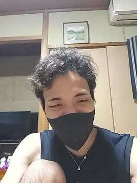 mori_1rom live cam on StripChat